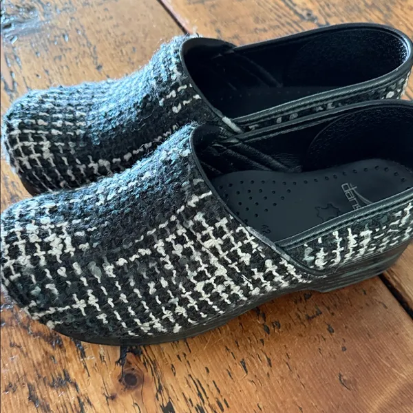 Dansko Black and White Tweed clogs 42‎ - Image 2