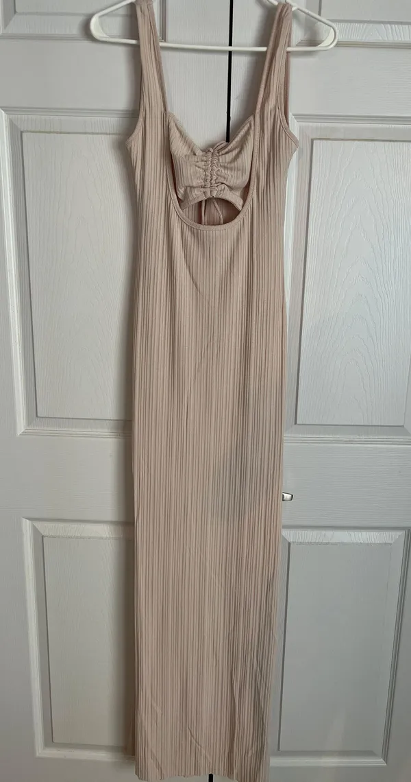 Isabelle’s Cabinet Dress - Image 3