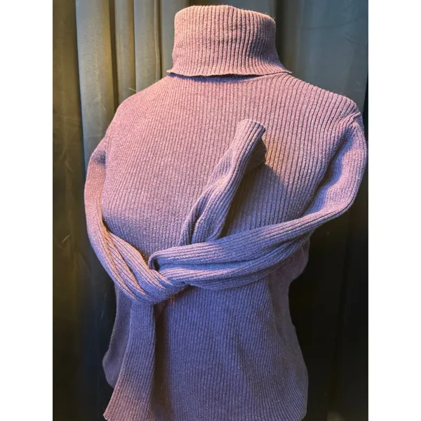 Purple Ribbed Knit Turtleneck Sweater Long Sleeve‎ Form Fitting Pullover Top Size 6 - Image 4