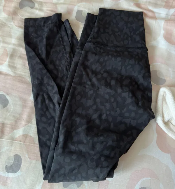 Wunder Train High-Rise Tight 25" - Image 4