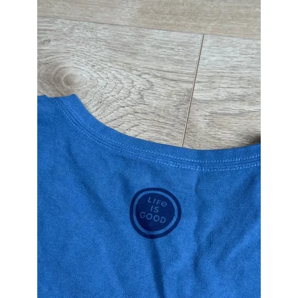 EUC Life is Good crusher tee classic fit v-neck t-shirt blue sunflower size M - Image 9