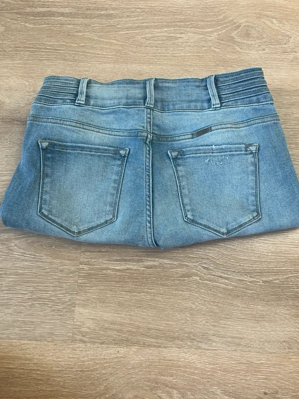 KanCan Distressed Jeans - Image 2