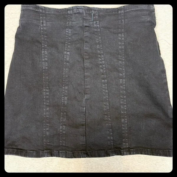 We The Free Y2K Edgy‎ Festival Grunge Inspired Zip Front Black Denim Mini Skirt - Image 3