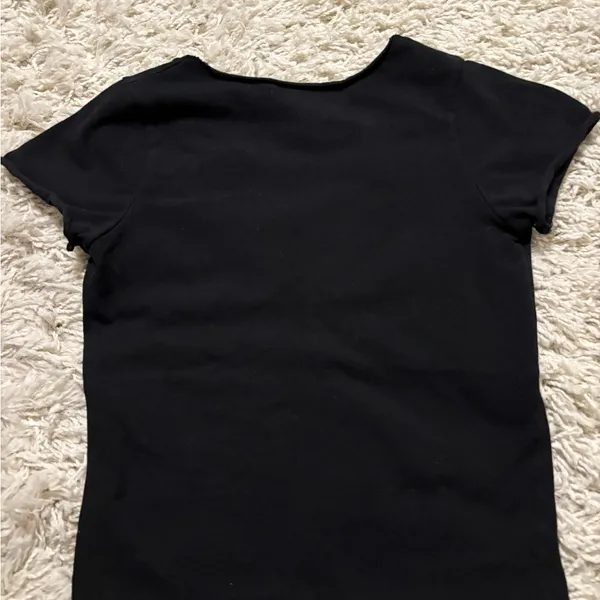 Brandy Melville Black Ruched Short Sleeve Tee One Size - Image 4