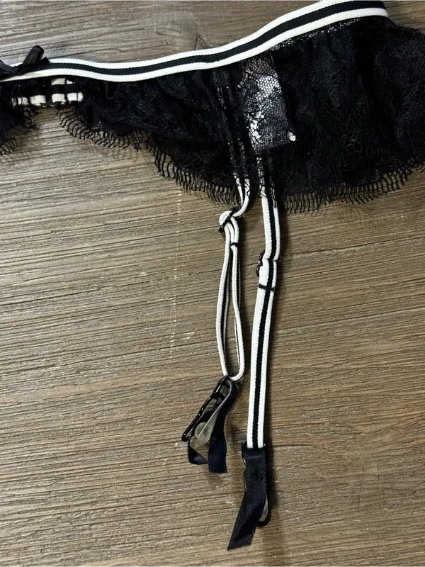 Victoria's Secret Black Lace Garter Belt with White-Trim Elastic - Image 3
