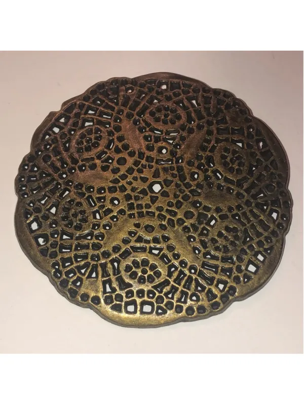 Vintage Brass Tone Round Boho Belt Buckle - Image 2