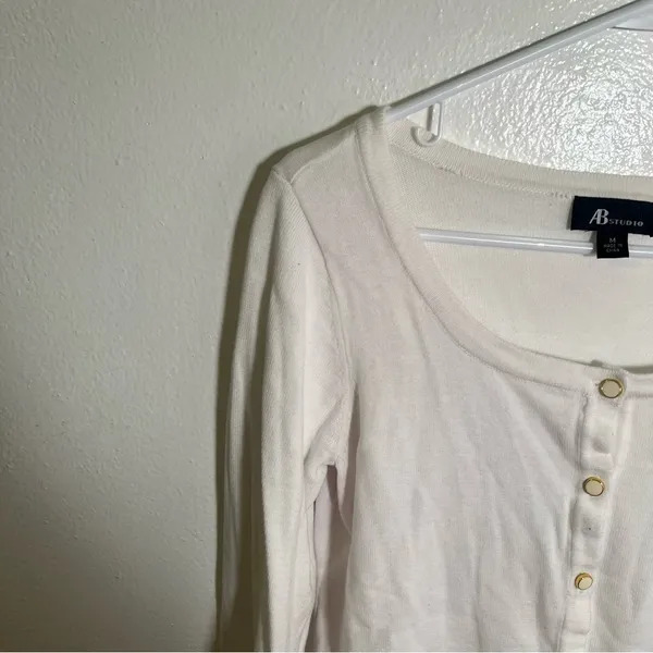AB‎ Studio Women's Size Medium Cardigan Blouse Peplum Hem White Scoop Neck - Image 5