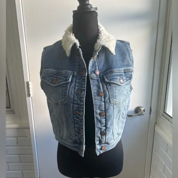 Judy Blue Shearling Lined Denim Vest small‎ layered streetwear transitional - Image 2