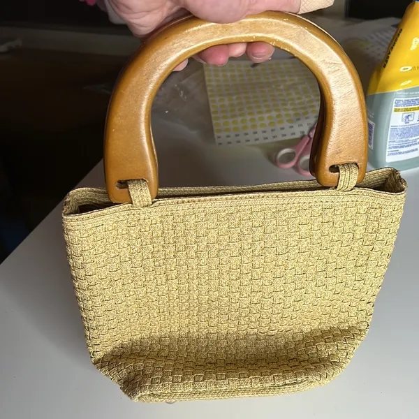 Talbots Woven Bucket Purse w/ Wooden Handles - Image 6