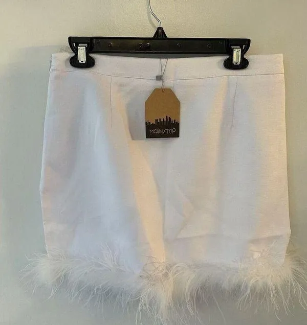 Skirt & Top Set Main Strip 2 Piece White Feather Trim SizeLarge NEW Wedding Bach - Image 5