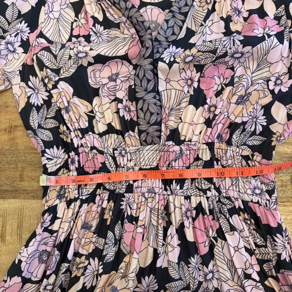 Natural Life Bella Maxi Dress M Boho Floral Smocked Waist Tiered Pockets Pink - Image 11