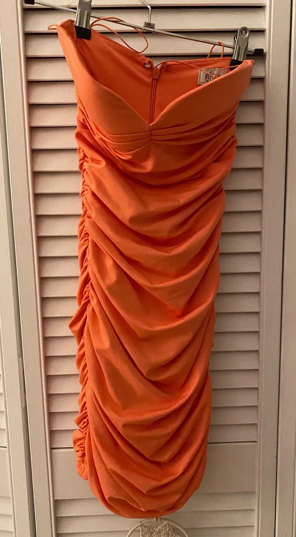 Sweet Thing Ruched Bodycon Strappy Mini Dress in Coral - Image 3