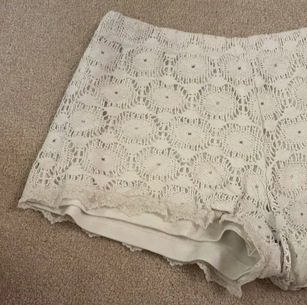 Mimi Chica Shorts - Image 3