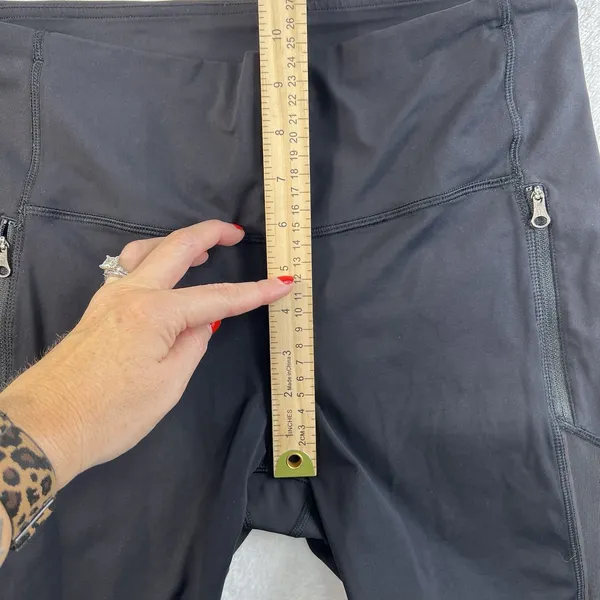 Lululemon Athletica‎ Size 10 Crop Capri Mesh Panel Leggings Black Zip Pockets - Image 12