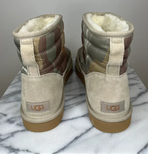 UGG Classic Mini - Image 9