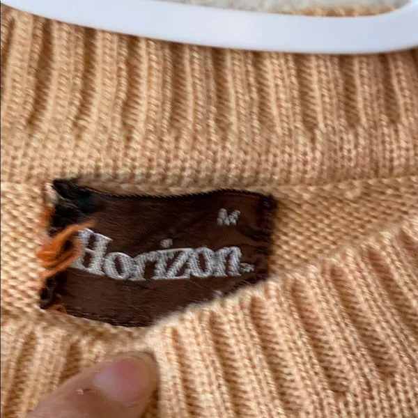 Vintage Horizon cable knit sweater peachy pink granny core - Image 4