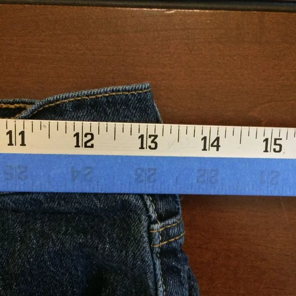Levi’s 501 shorts buttonfly 26 Jean shorts jorts blue - Image 2