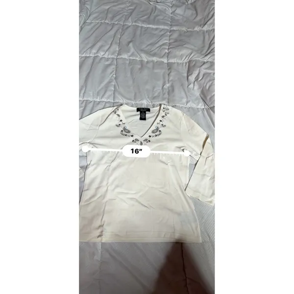 Nine West‎ V Neck Embroidery White Top S 3/4 Sleeve Cotton A1-0035 - Image 4