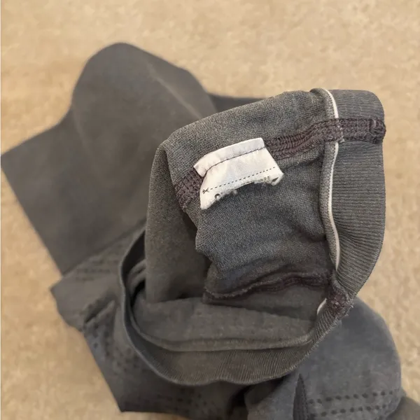 Gymshark Vital Seamless Shorts - Image 2