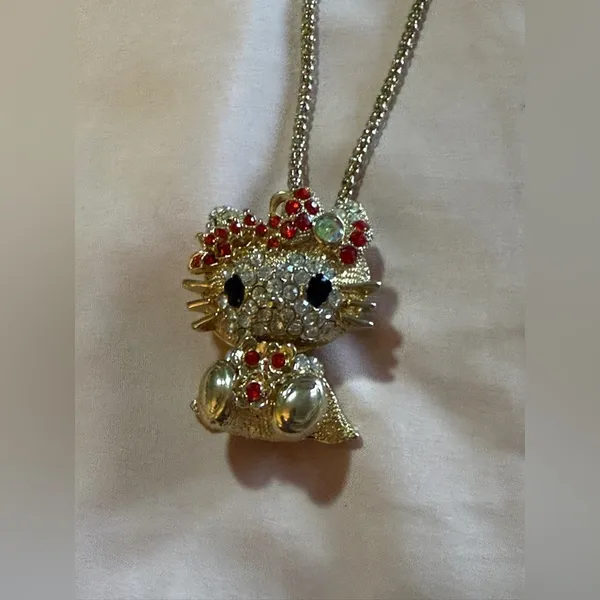 Charming Hello Kitty Red Pendant Necklace Silver - Image 5