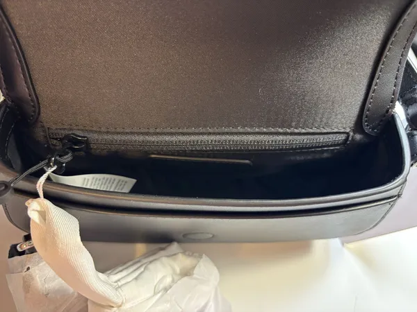 Lululemon cactus leather mini bag - Image 6