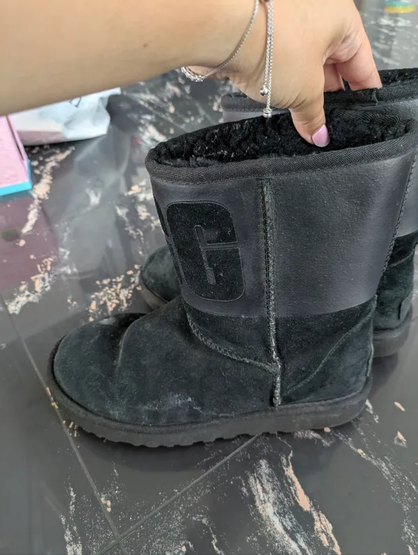UGG Classic Short Rubber Boots Size 7 - Image 6