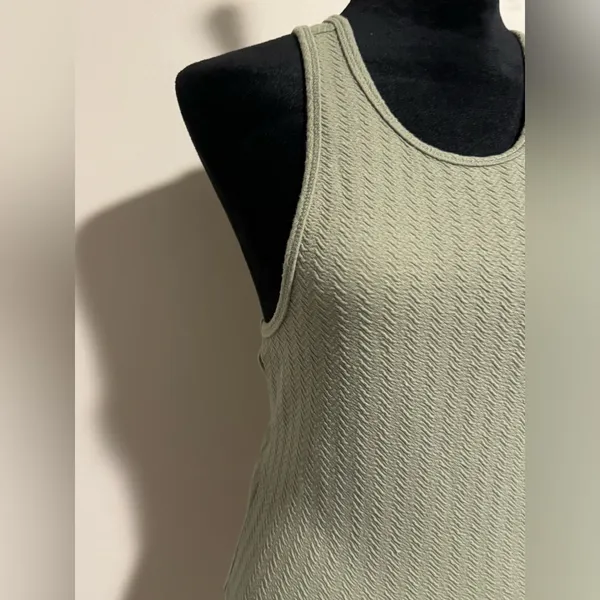 NWT Roxy Green Silver Spring Dreams Crop Top size large - Image 2