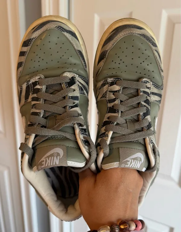 Nike Dunk Low Pro Daktari 2003 Olive Men's Zebra Size: 6 - Image 7