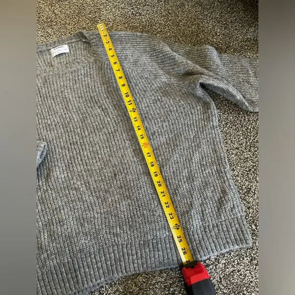 Old Navy Gray Ribbed Long Sleeve Pullover Crewneck Sweater XL - Image 4