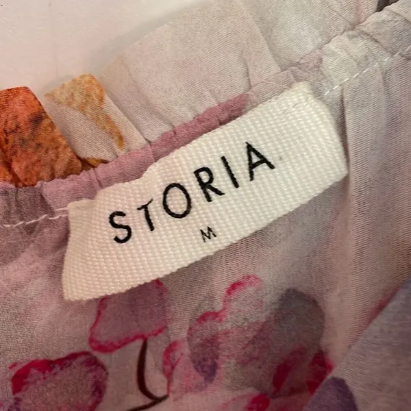 Storia ruffled tiered chiffon floral dress size m - Image 5