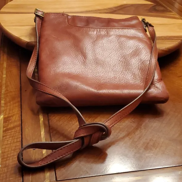 Margot small Crossbody Bag Brown - Image 8