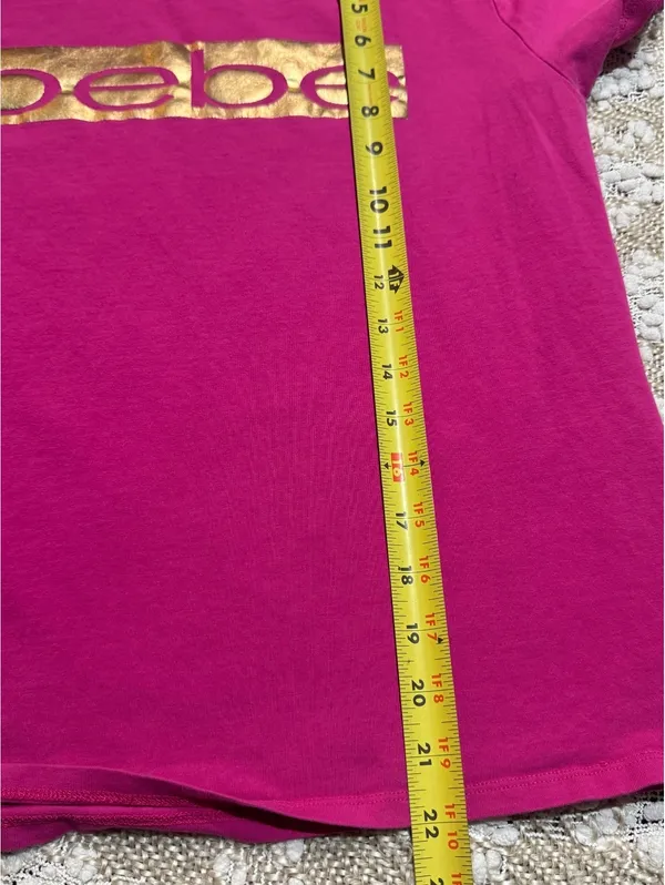 Trendy graphic print T-shirt, “”Bebe” size L - Image 4