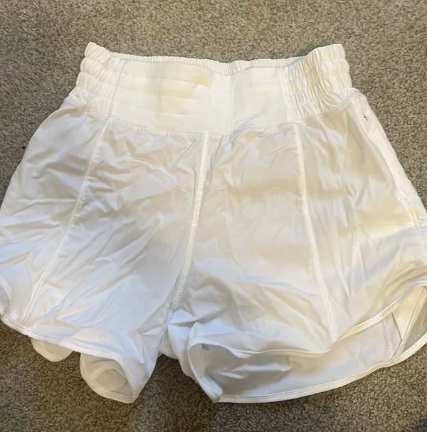 Lululemon Hotty Hot Shorts size 2 - Image 2