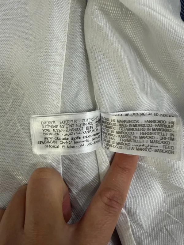 Zara Cropped Double-Breasted‎ Blazer in Blue with White Cuff Detail - Image 7