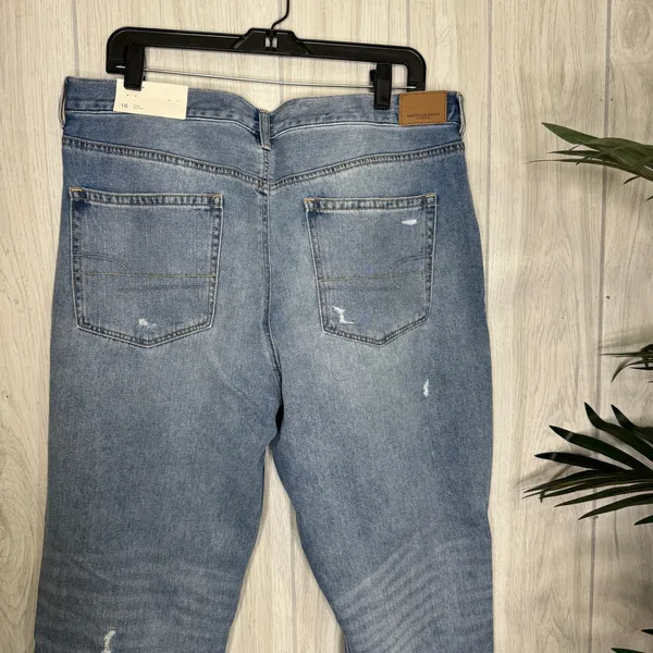 NWT American Eagle Plus Size Ripped Cool Classic Mom Jeans Crop Ankle 16 Short - Image 6