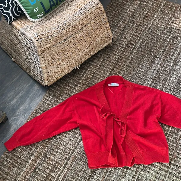 Free People Beach Red Tie Cardigan Size Medium - Image 4