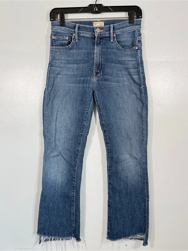 MOTHER Insider Crop Step Fray Kick Flare 26 Girl Crush Mid Wash Stretch Denim - Image 9