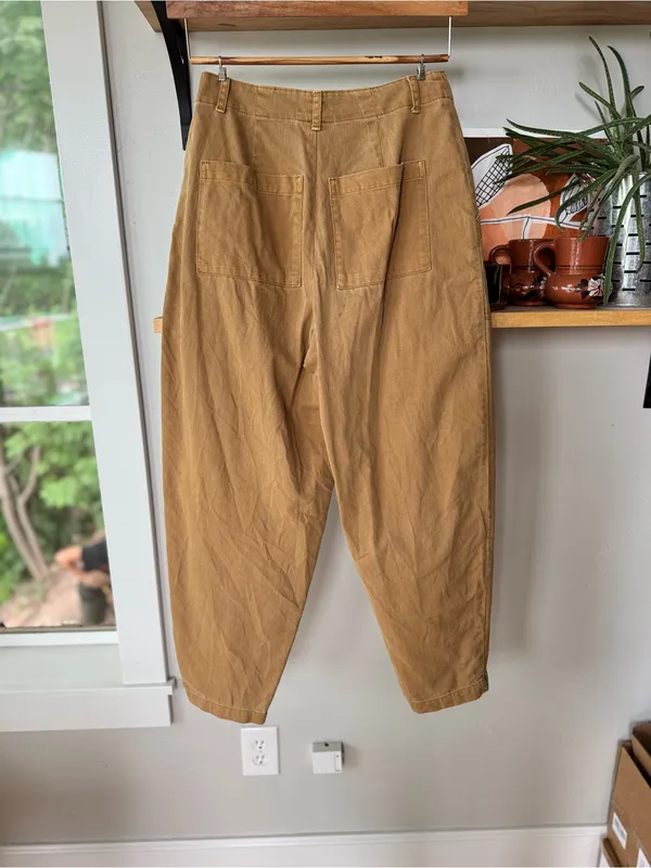 Universal Threads Camel Tan Barrel Leg Utility Tapered Pants Sz 4 - Image 2