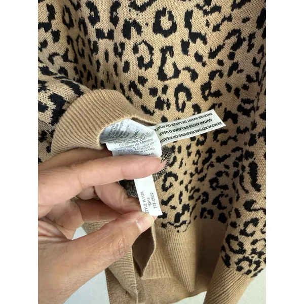 J.Crew Leopard V Neck Merino Wool‎ Blend Cardigan Sweater Womens Size S Preppy - Image 8