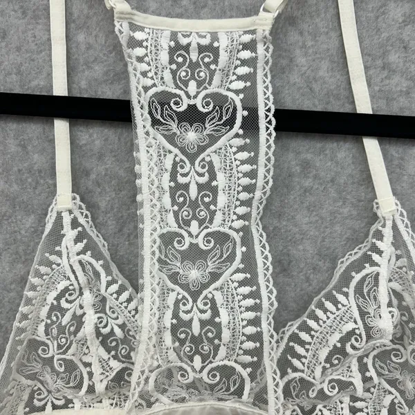 Etam Women’s Size 34B White/Ivory Heart And Floral Sheer Lace Bralette - Image 6
