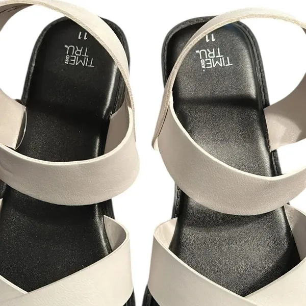 Time and Tru White Sandals(Size 8) - Image 7