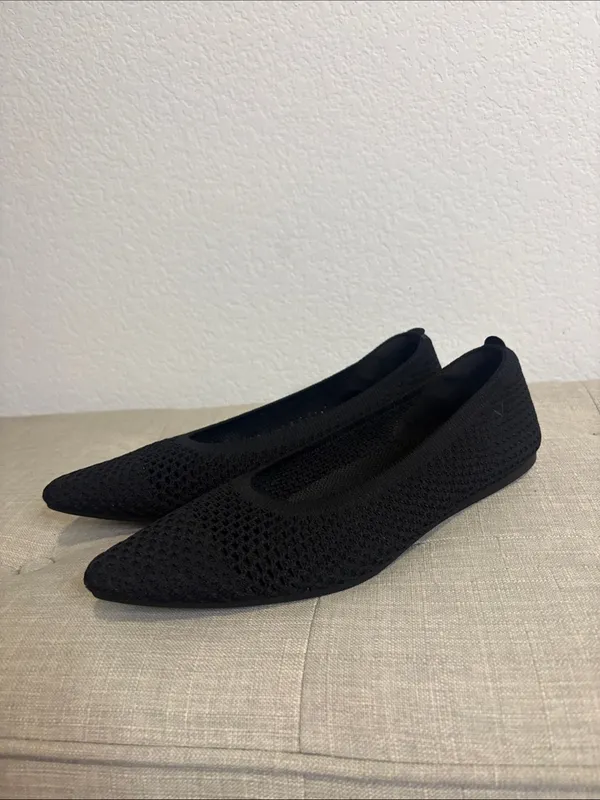 Vivaia 41 Black Knit Pointed Ballet Flats - Image 5