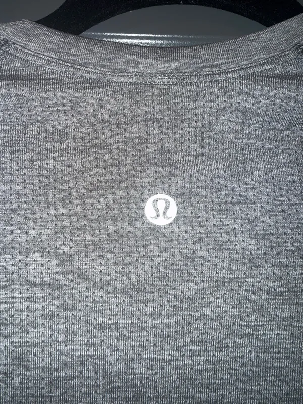 Lululemon Swiftly Tech 2.0 Cropped - Image 4