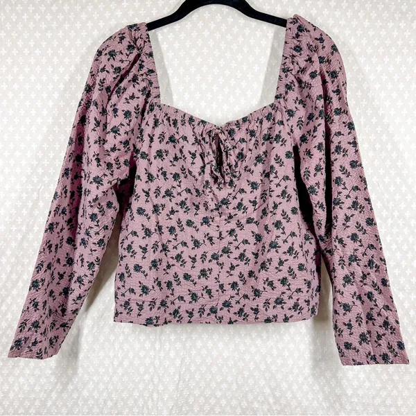 Madewell Purple‎ Black Floral Seesucker Peasant Top - Image 2