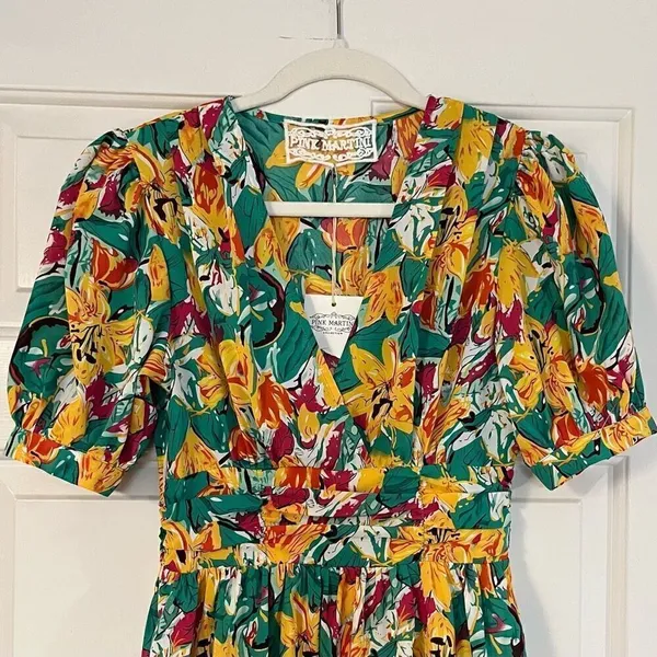NWT Pink Martini Multicolor Floral V-neck Puff Sleeved Midi Dress - Image 2