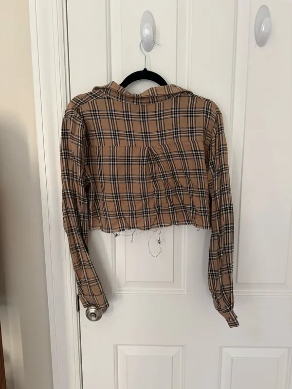 Princess Polly cropped plaid long sleeve top - Image 2