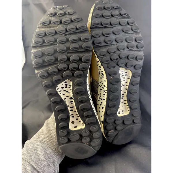 Steve Madden Women's Cliff Platform Sneakers Size 8 Snake Silver Snakeskin - Image 8