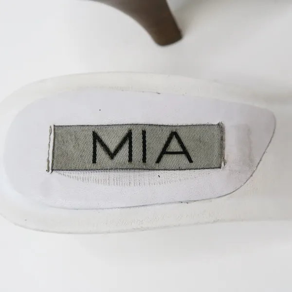 Vintage 90s MIA Buckle Heel Sandals - Image 10