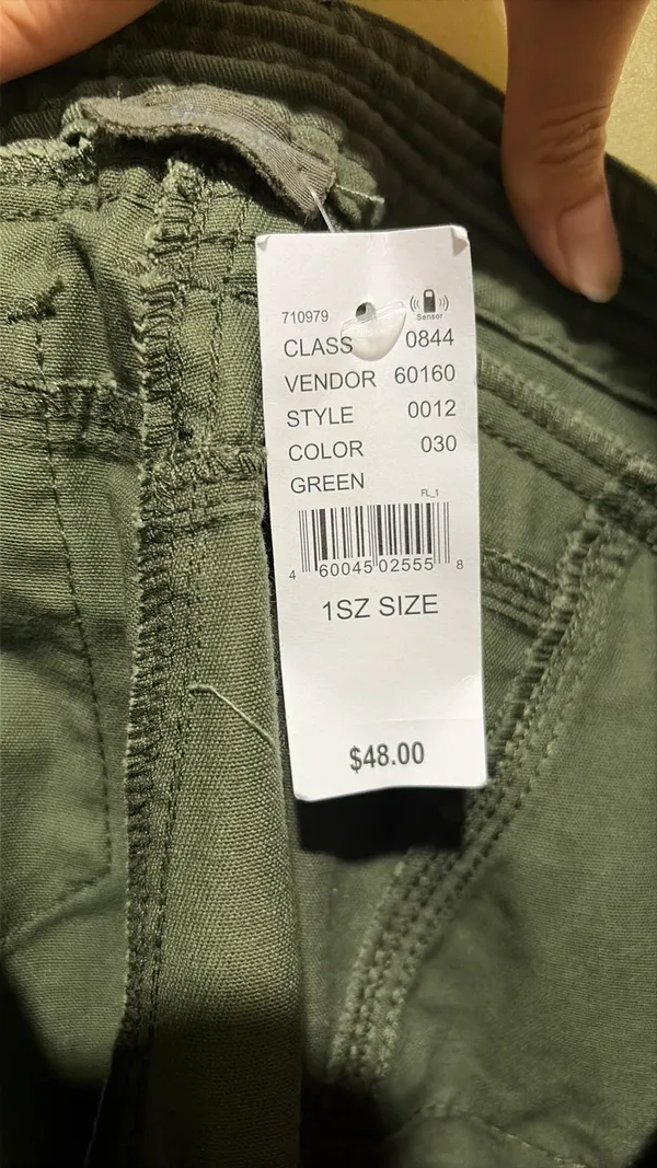 Brandy Melville Green Cargo Kim Pants - Image 8
