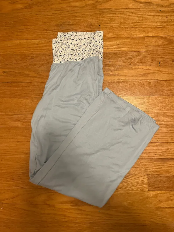 Demetra x Aeropostale foldover pants - Image 2
